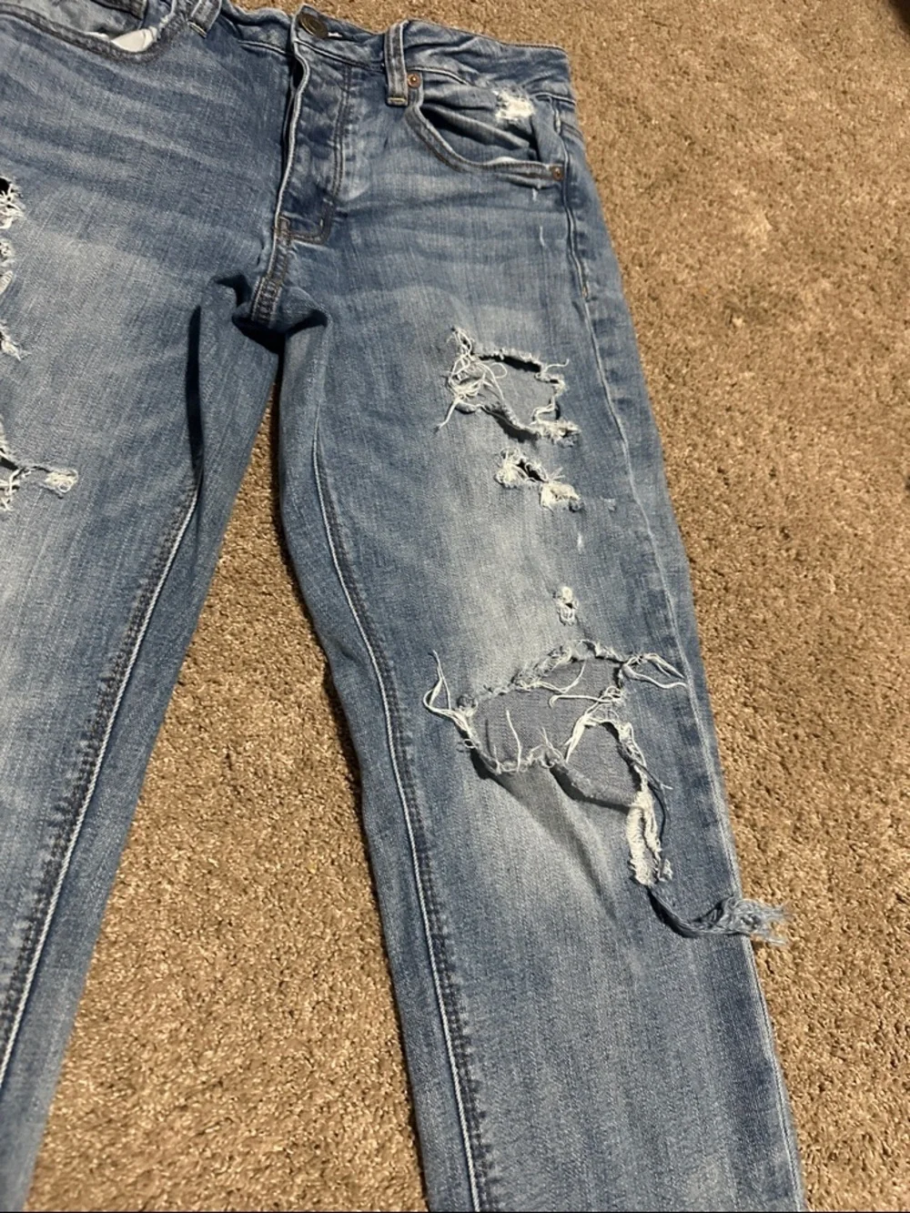 American Eagle Outfitters excellent length